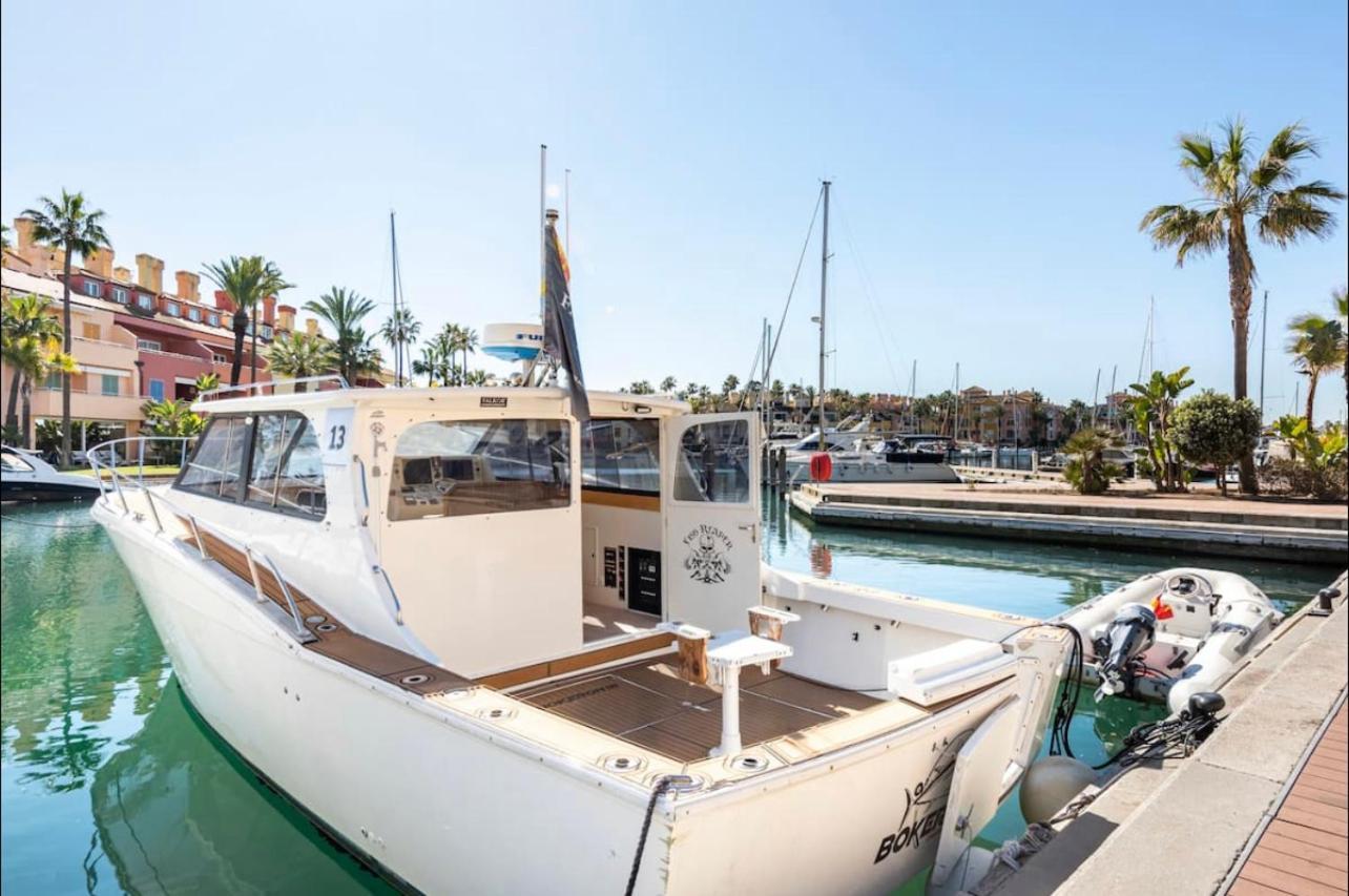 Barco Americano Sotogrande Torreguadiaro Exterior photo